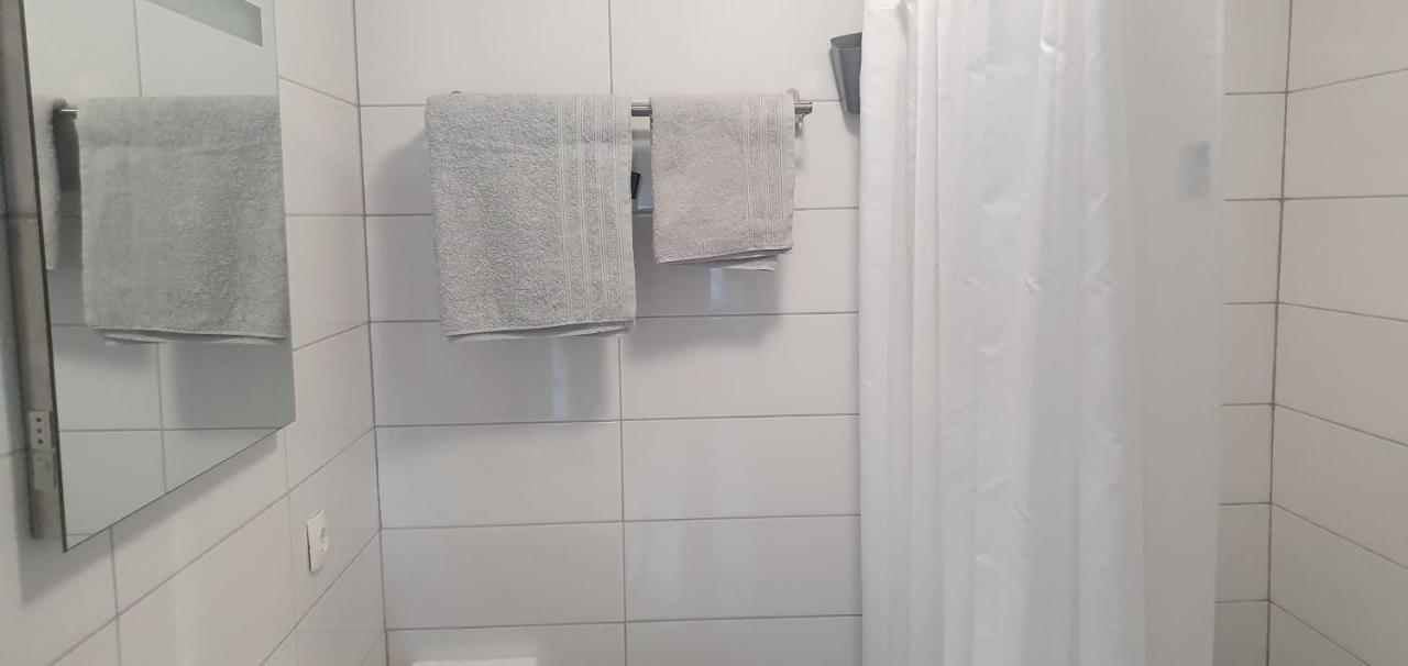 Apartmani Sara Marija Karlobag Exterior foto